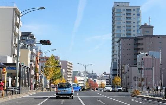 千種区の住宅街と道路