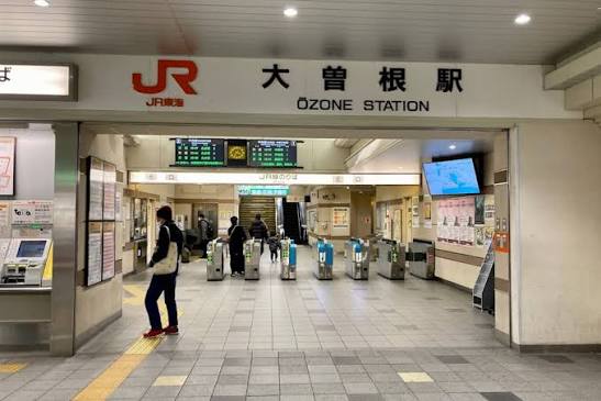 大曽根駅の改札口