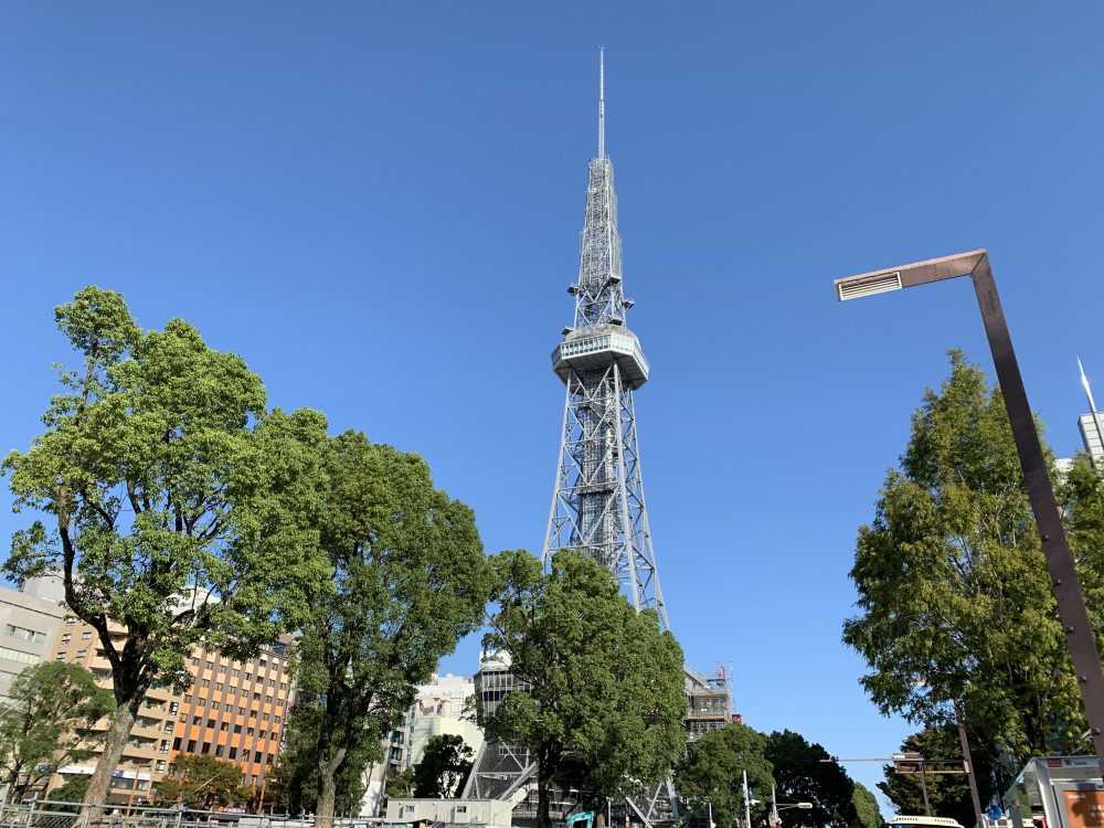 中部電力MIRAI TOWERと栄の街並み